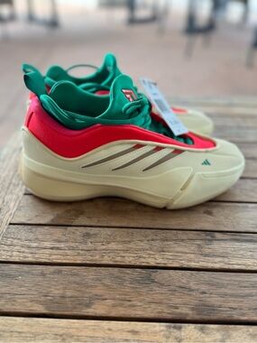 Adidas Dame 9